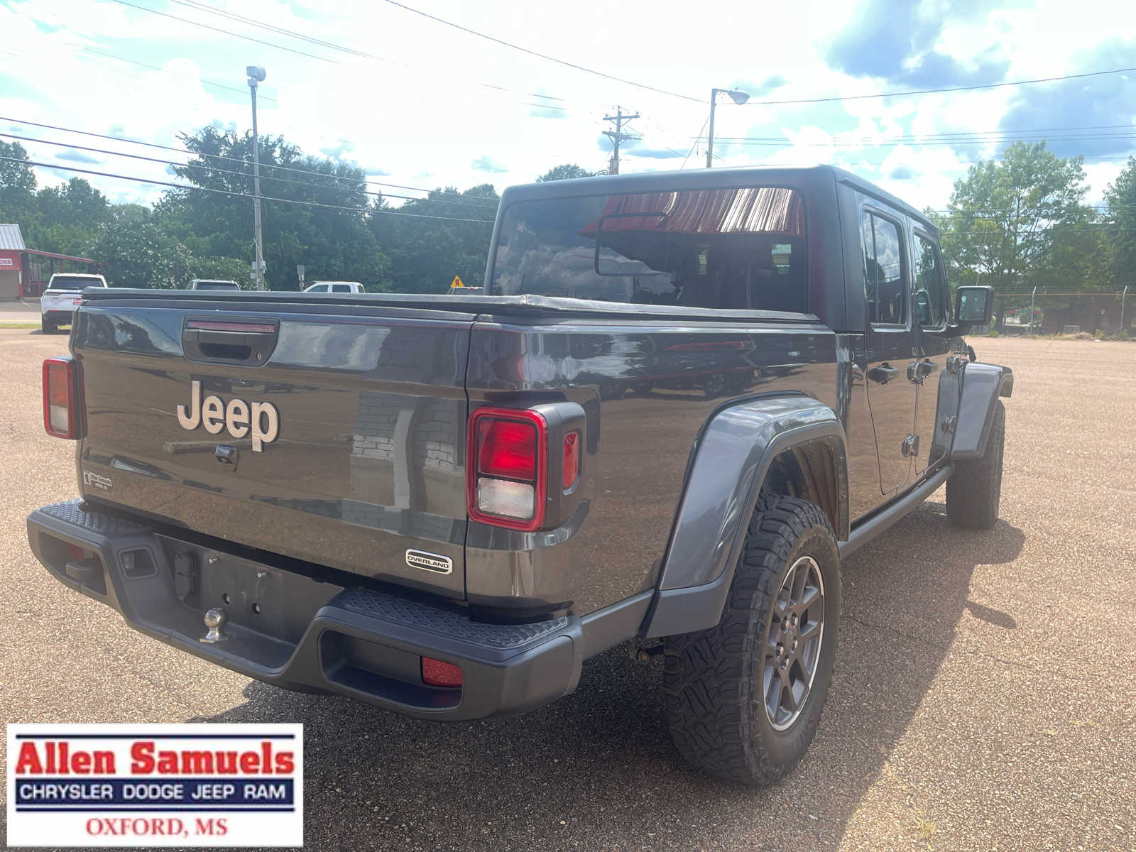 2023 Jeep Gladiator Overland photo 3