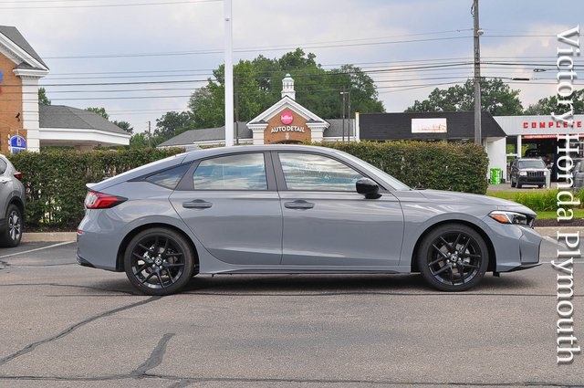 2025 Honda Civic Sport Hatchback photo 2