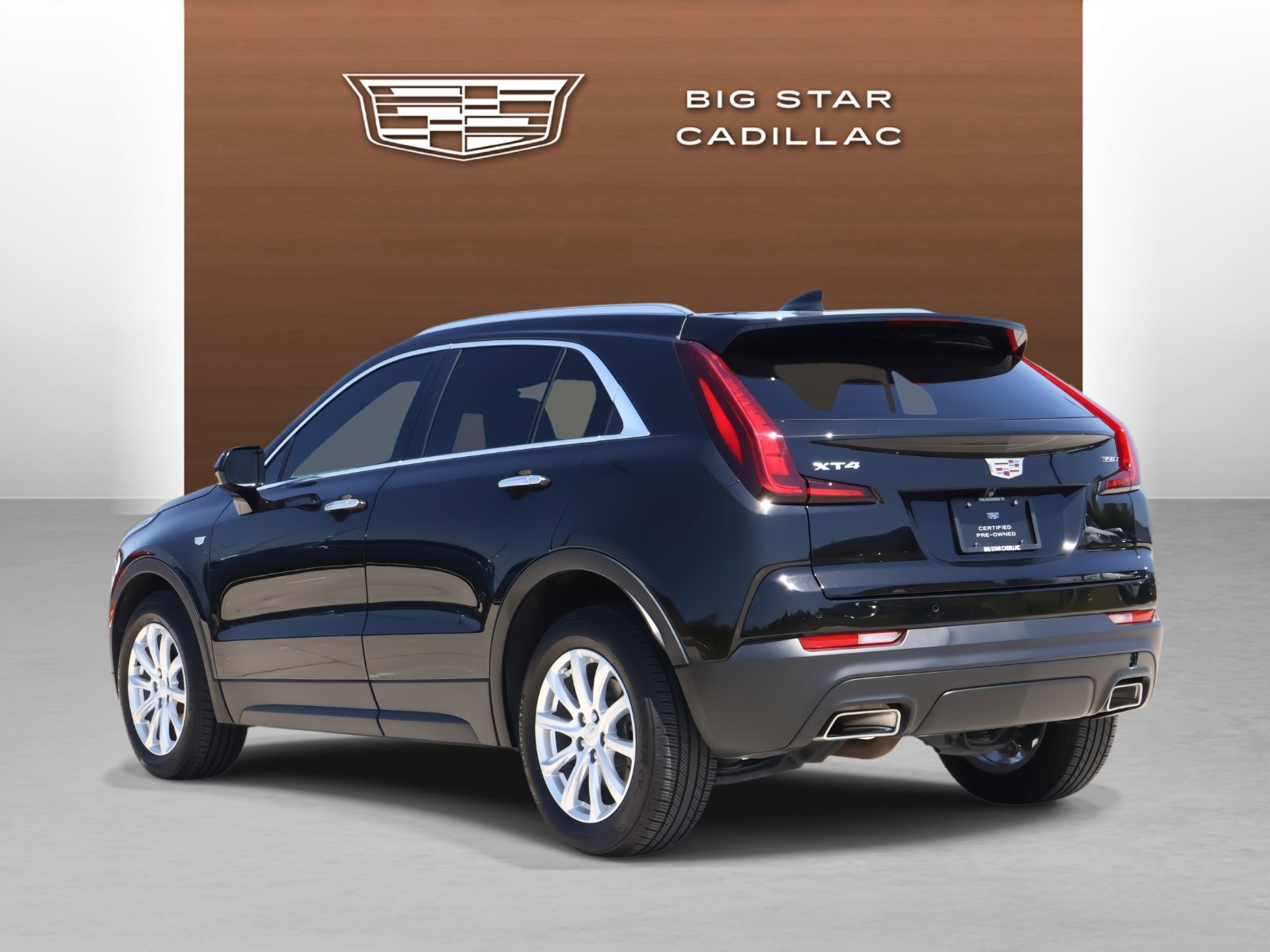 2022 Cadillac XT4 Luxury photo 3