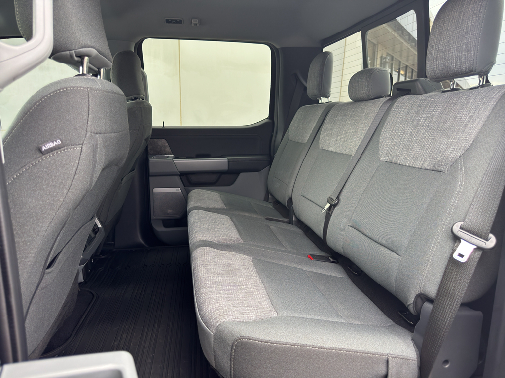 2024 Ford F-250 XLT photo 19