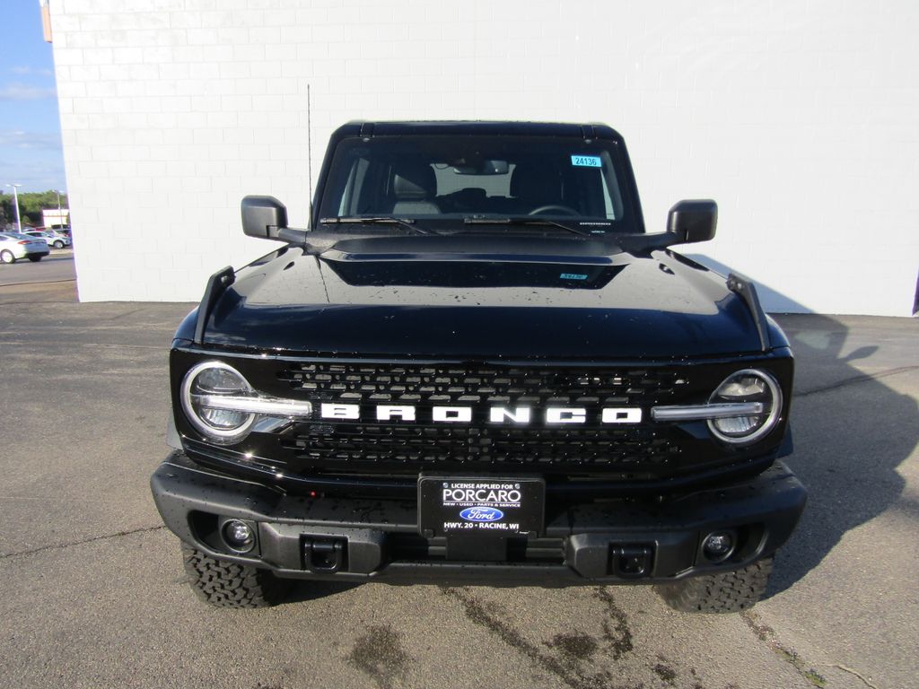 2025 Ford Bronco Badlands photo 3