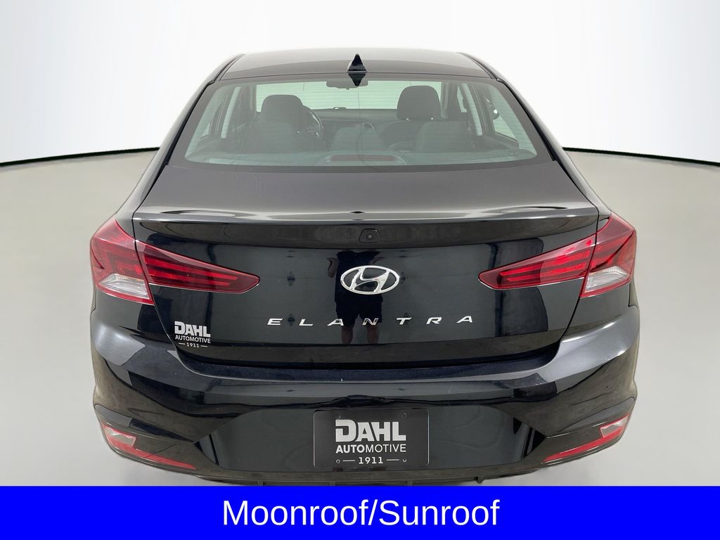 2019 Hyundai Elantra Value Edition photo 6