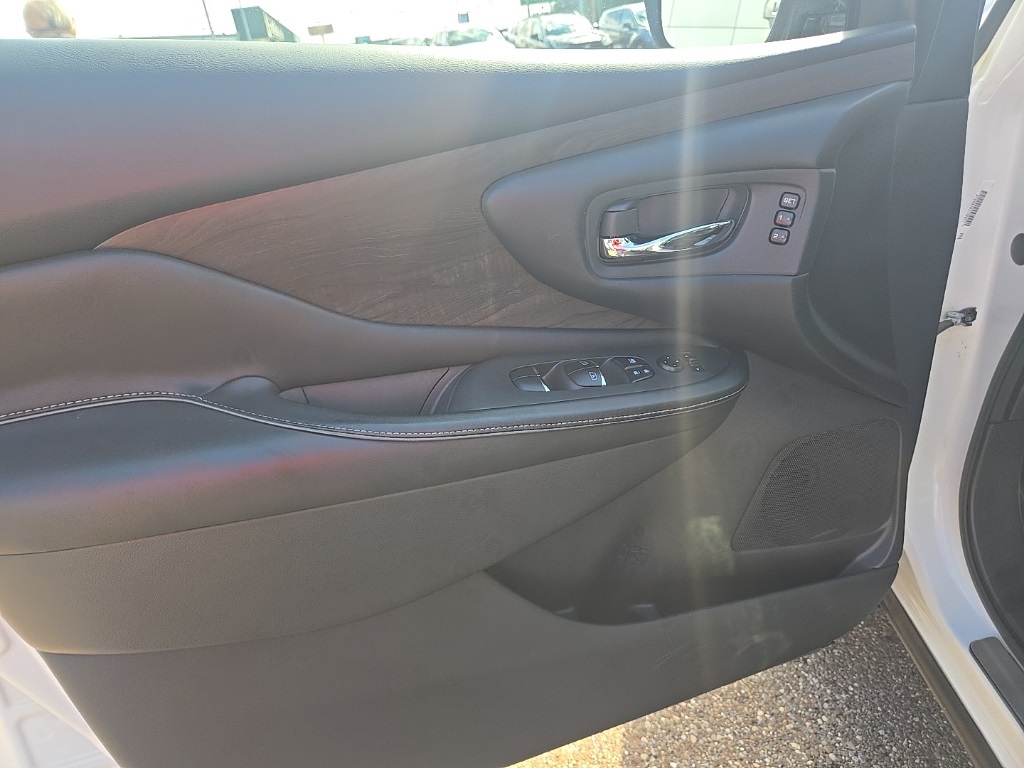 2020 Nissan Murano Platinum photo 12
