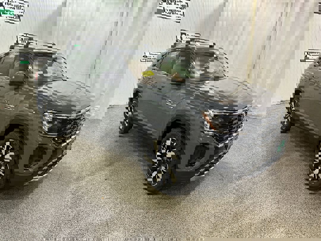 2026 Volkswagen Atlas Cross Sport SE w/Tech's photo