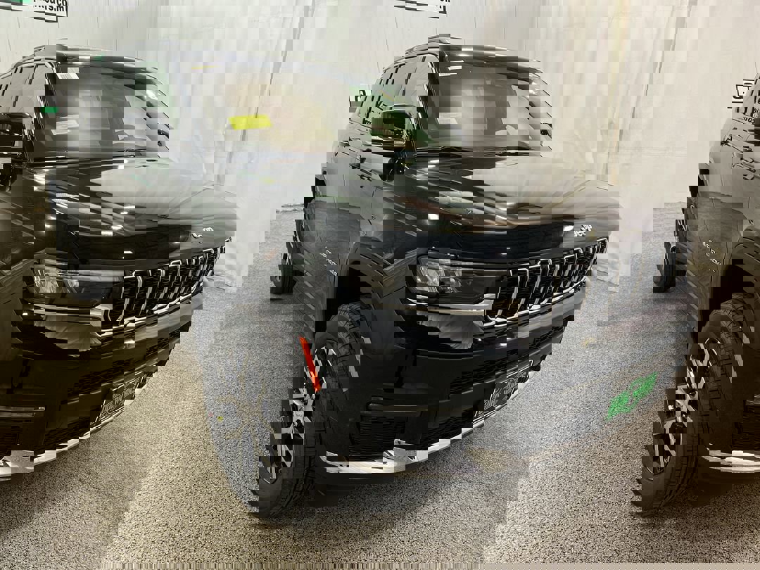 2025 Jeep Grand Cherokee L Limited's photo