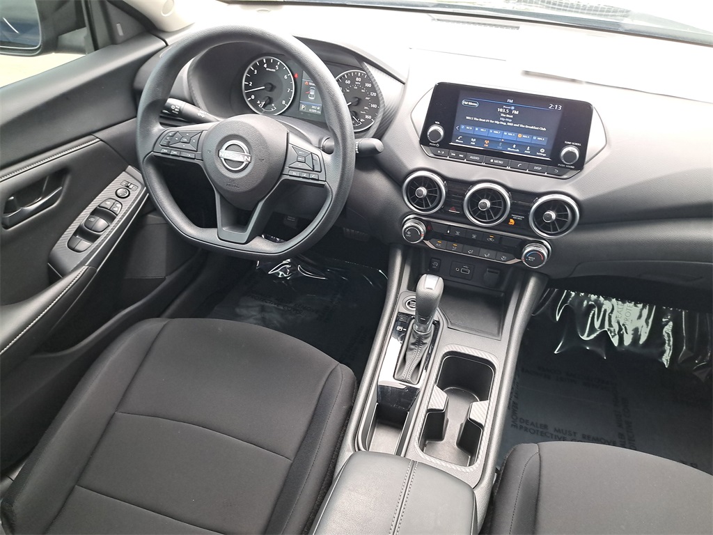 2024 Nissan Sentra S photo 13