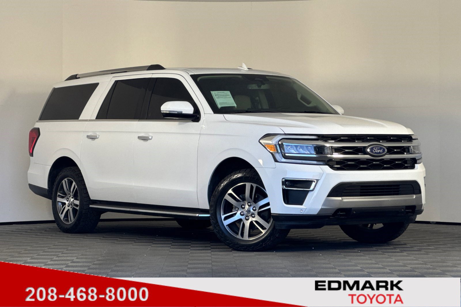 2022 Ford Expedition Limited's photo