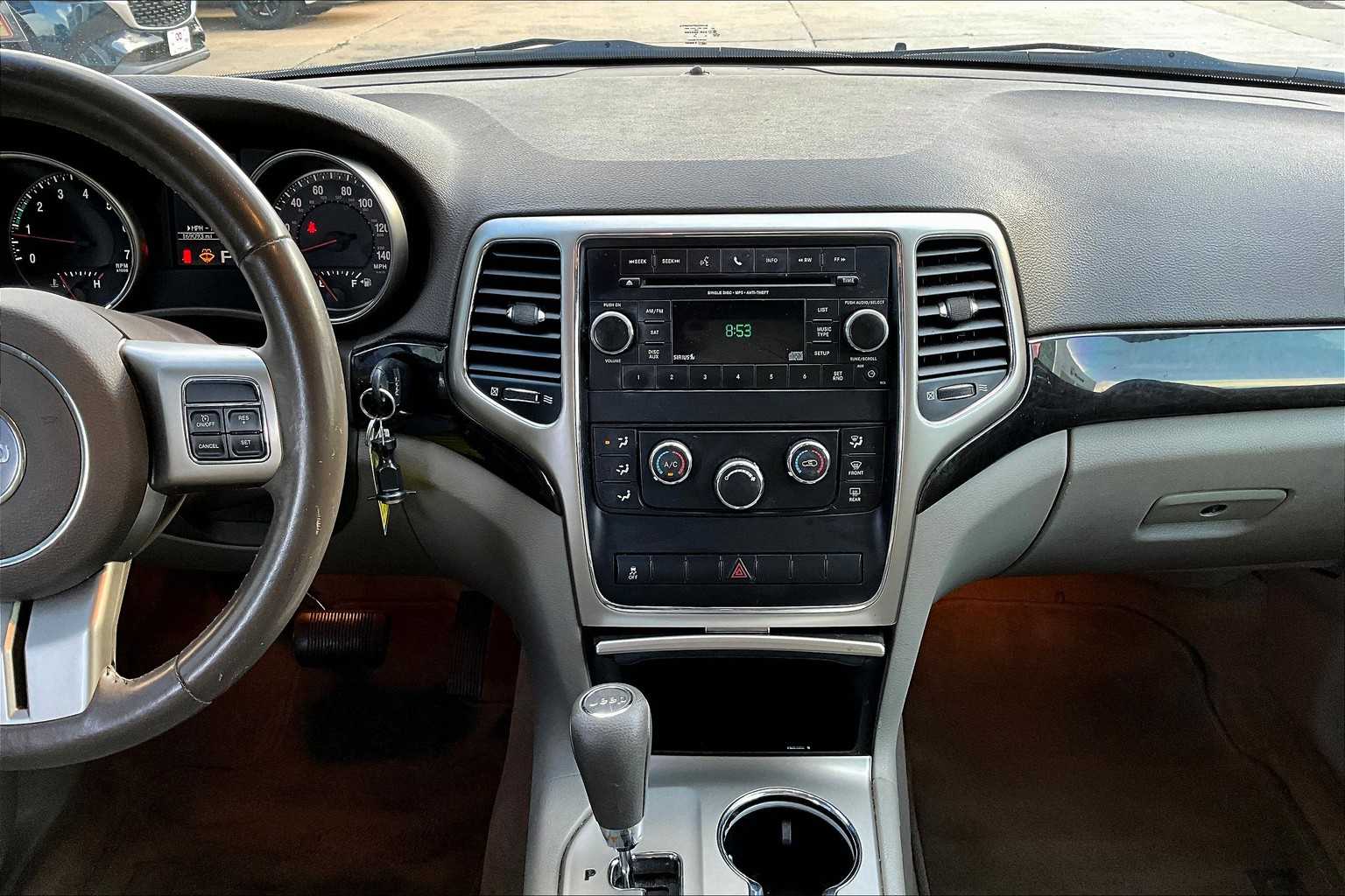 2012 Jeep Grand Cherokee Laredo photo 7