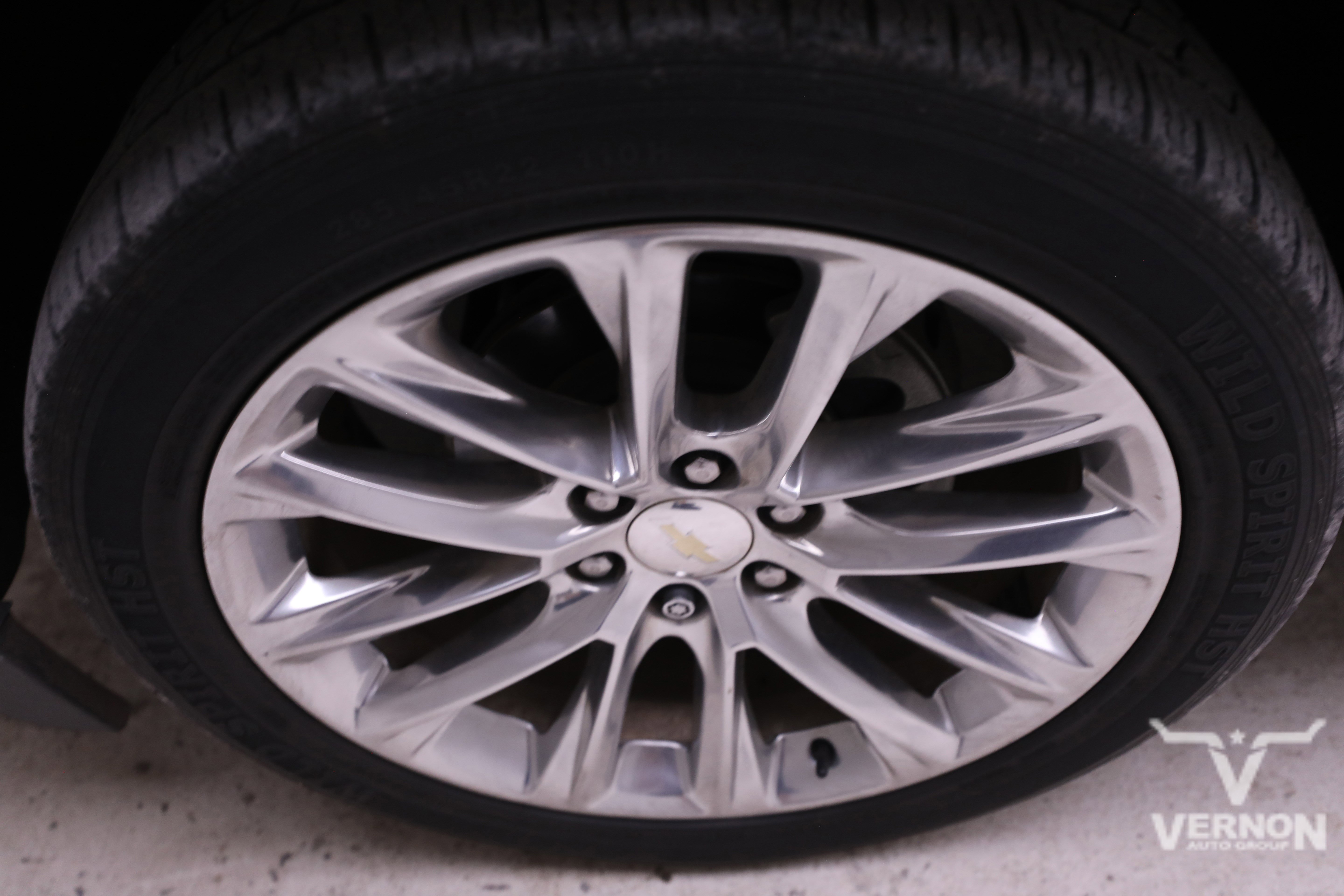 2019 Chevrolet Tahoe Premier photo 4