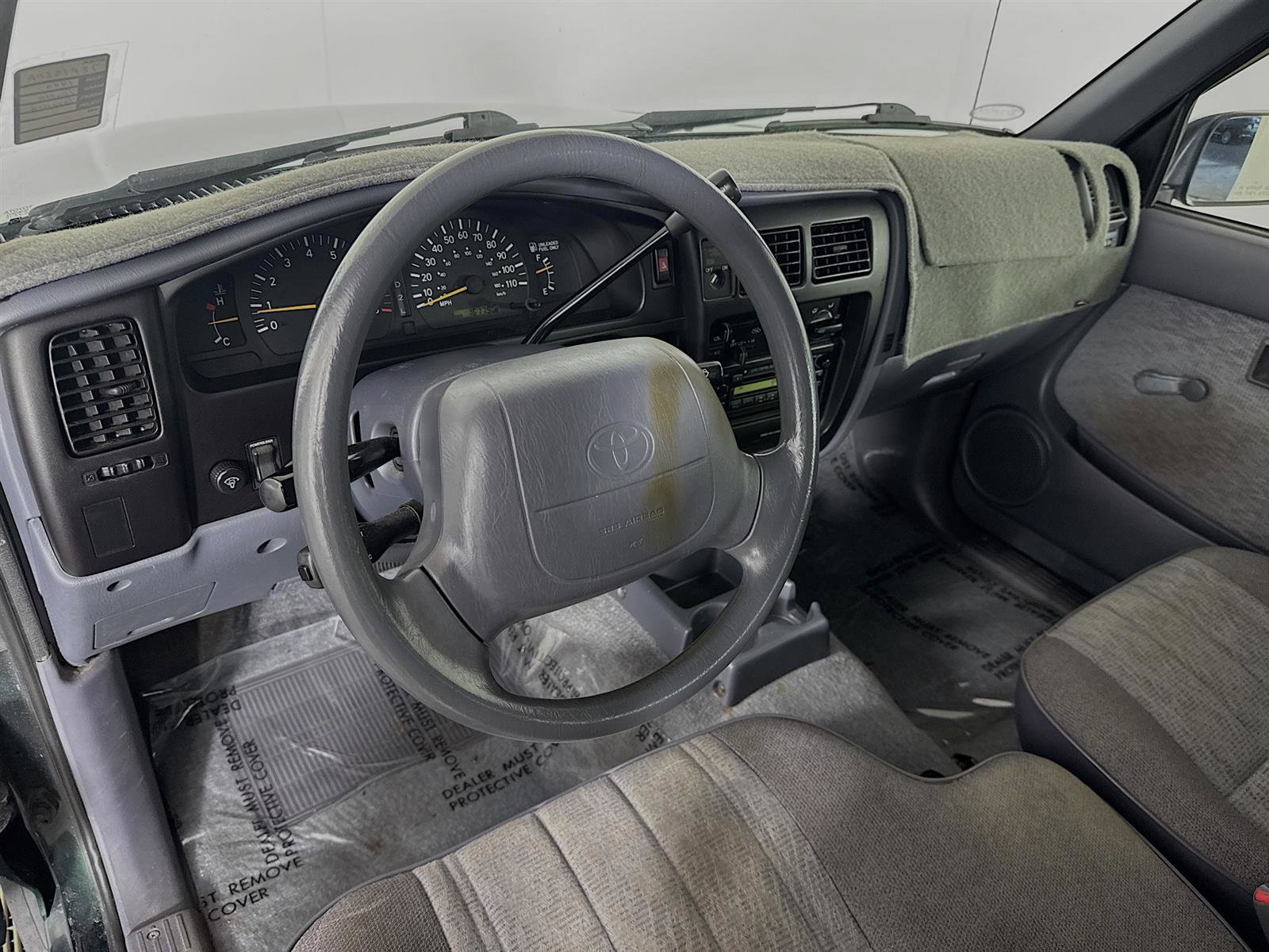1999 Toyota Tacoma Base photo 9