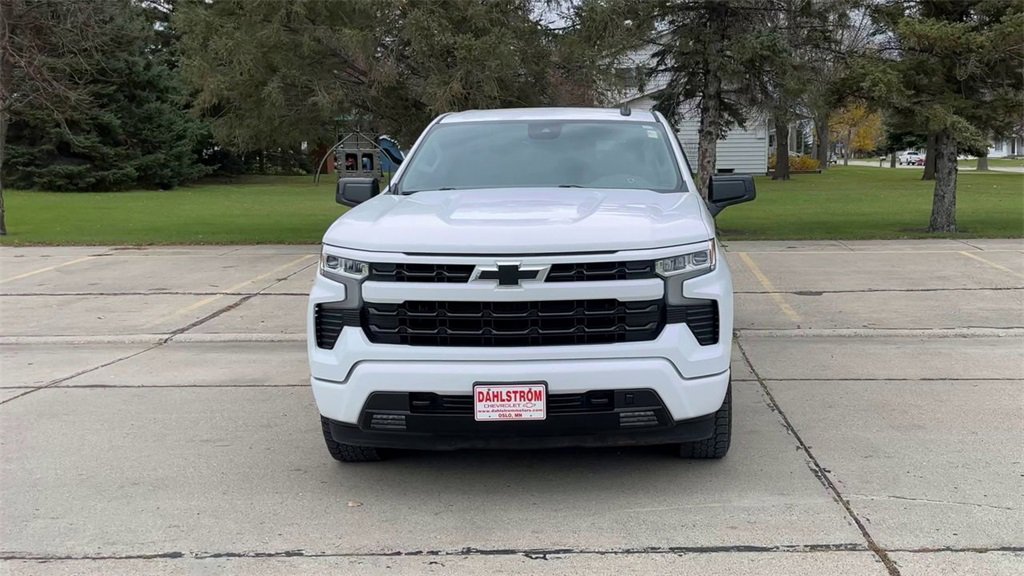 2023 Chevrolet Silverado 1500 RST photo 3