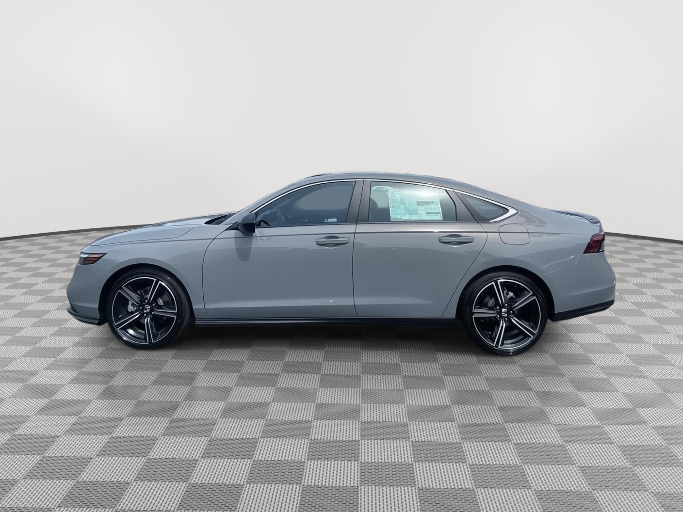 2025 Honda Accord Hybrid Sport photo 2