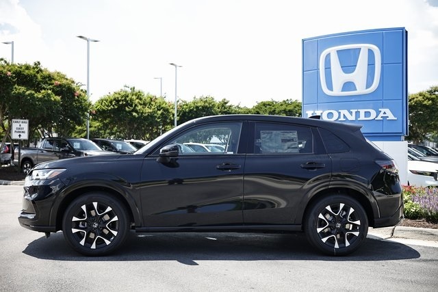 2026 Honda HR-V EX-L photo 3