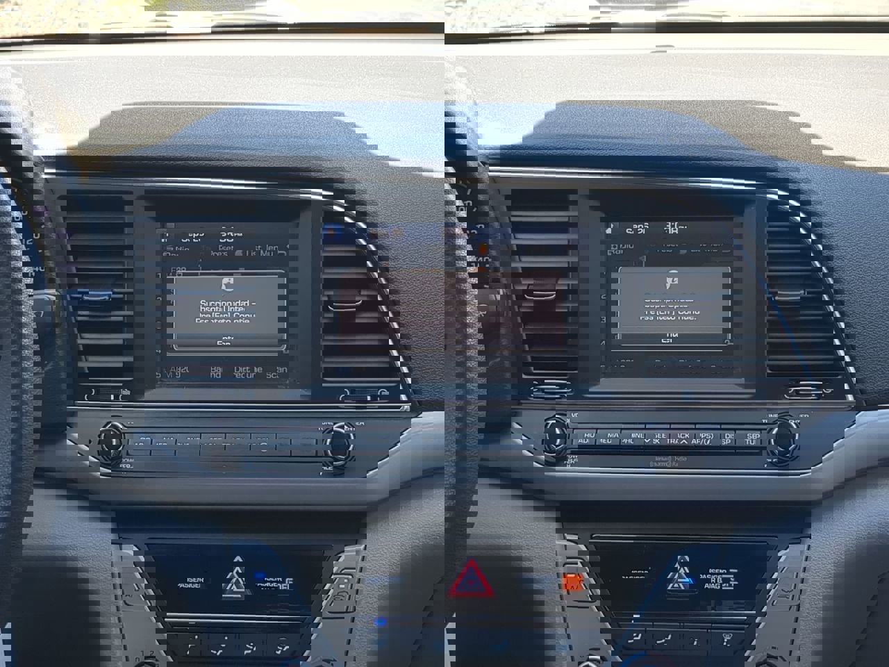 2018 Hyundai Elantra SEL photo 25