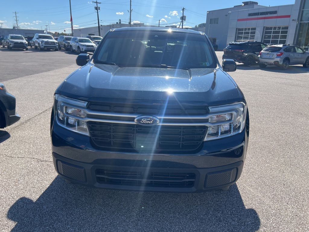 2022 Ford Maverick Lariat photo 2