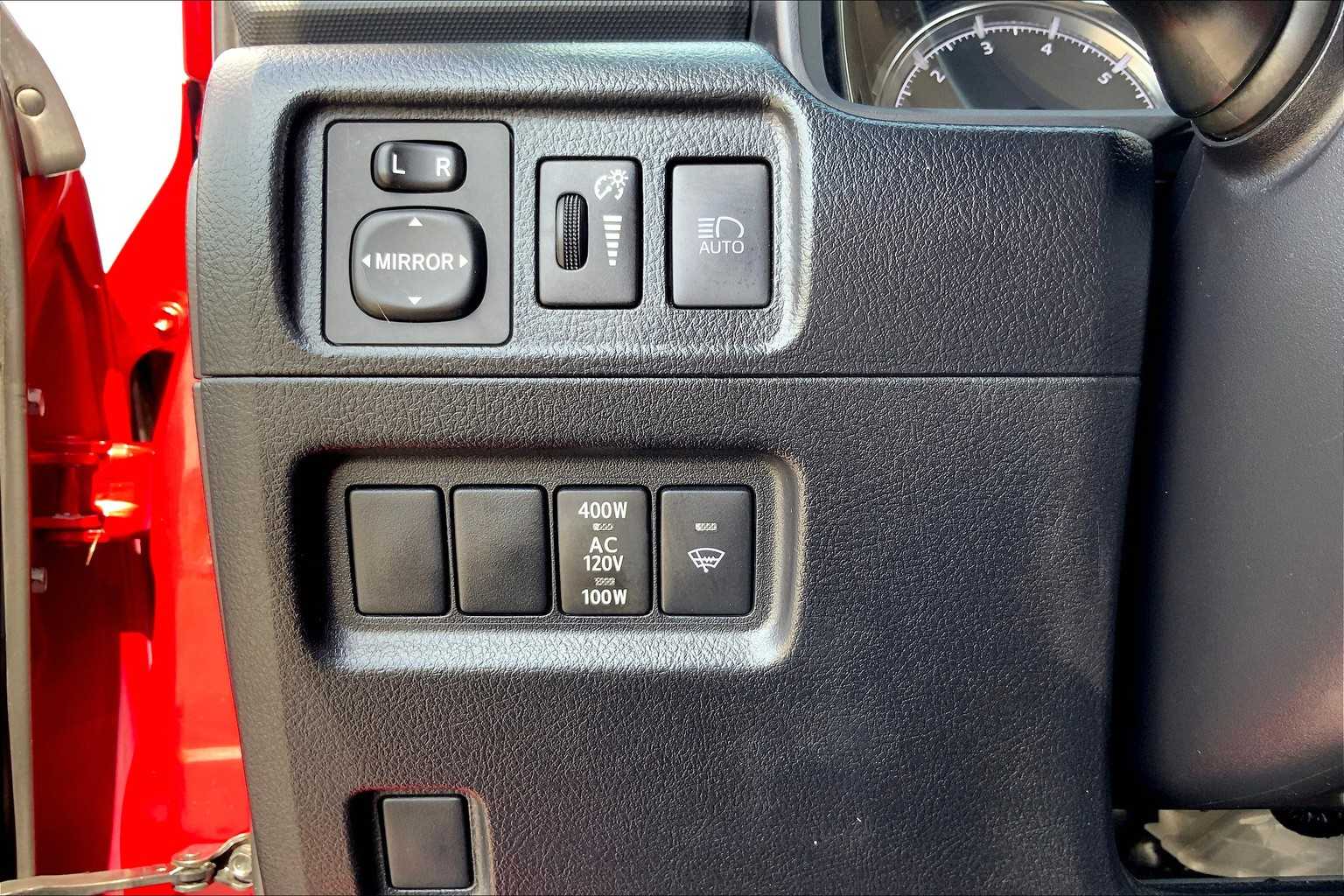 2024 Toyota 4Runner TRD photo 30