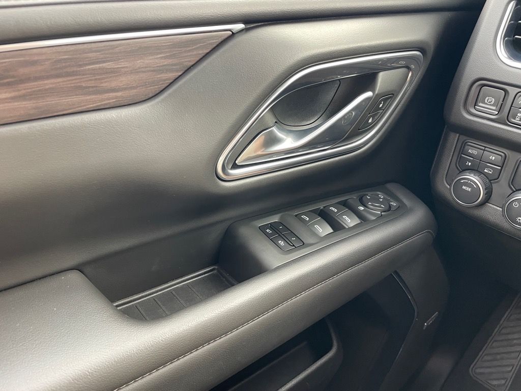 2023 Chevrolet Tahoe LT photo 19