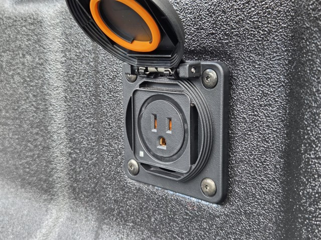 2025 Chevrolet Colorado ZR2 photo 37