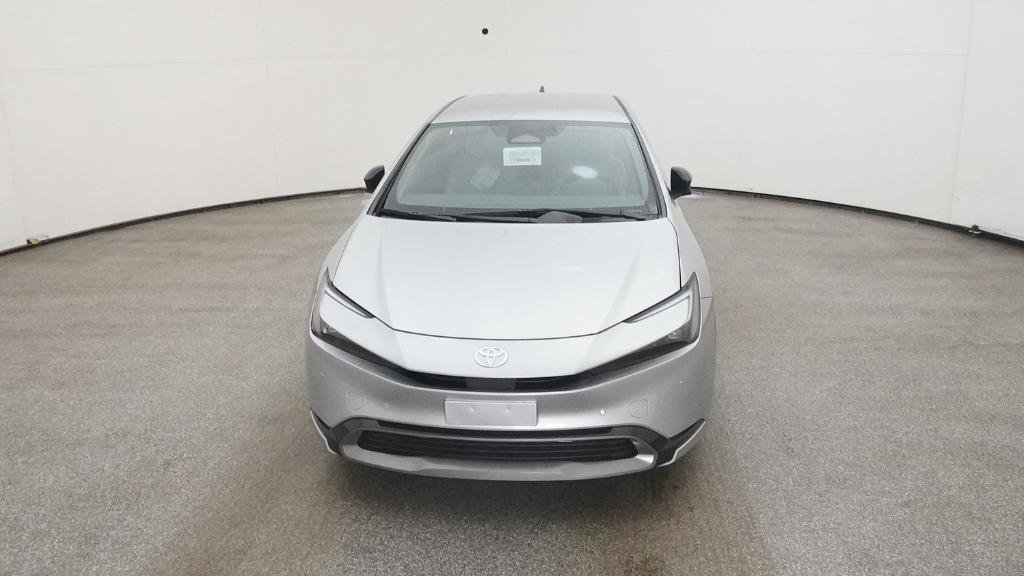 2026 Toyota Prius XLE photo 3