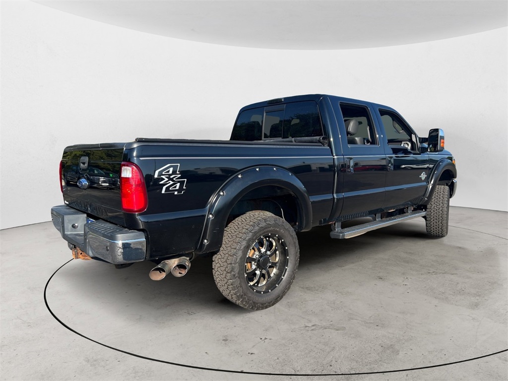 2016 Ford F-250 Lariat photo 3