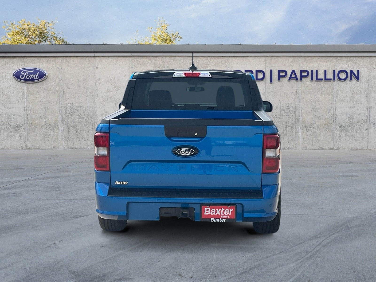 2025 Ford Maverick photo 3