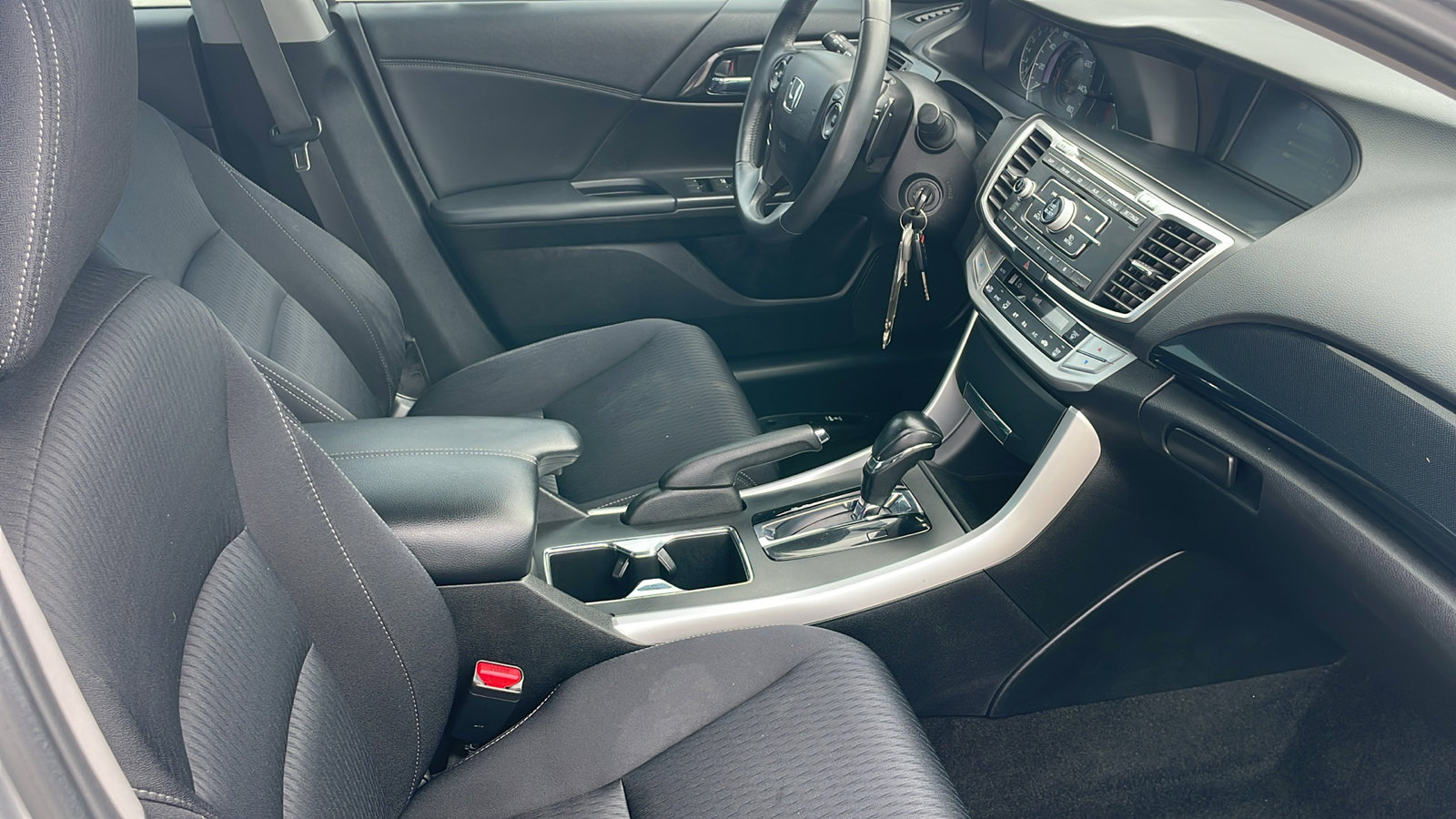 2015 Honda Accord Sport photo 24