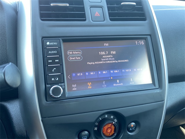 2019 Nissan Versa 1.6 SV photo 26