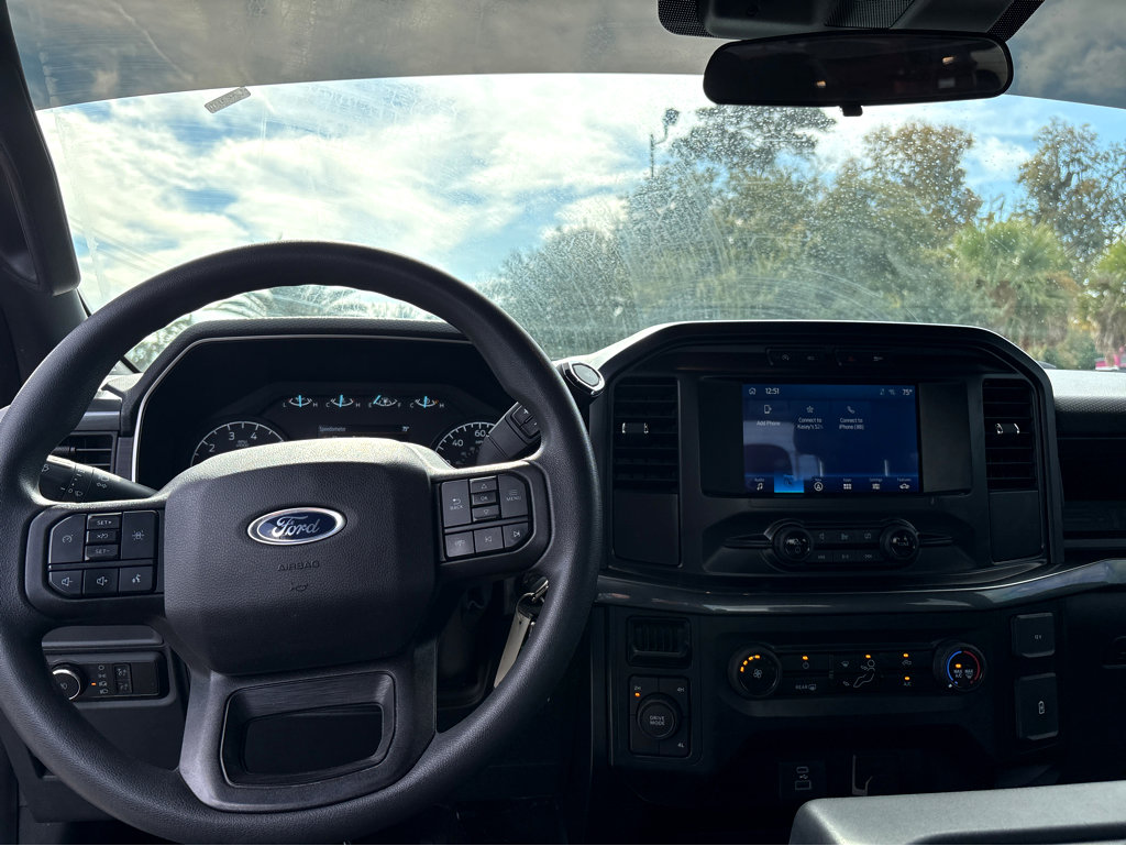 2023 Ford F-150 XL photo 4