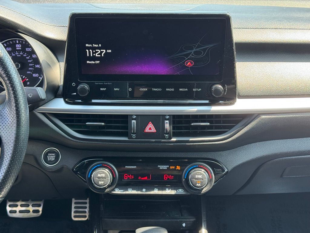 2023 Kia Forte GT-Line photo 14