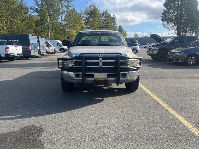 2001 Dodge Ram photo 2