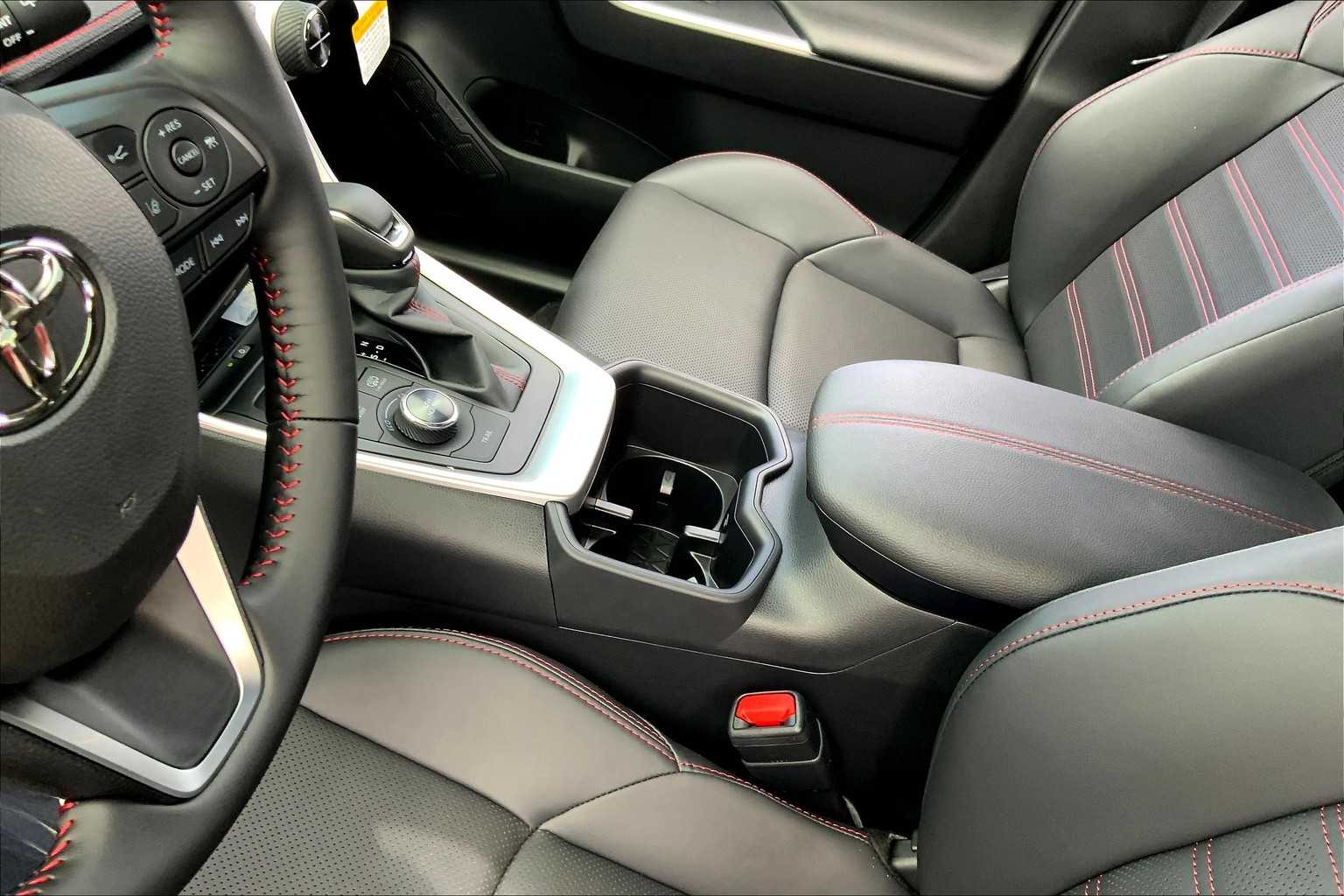 2025 Toyota RAV4 Prime XSE Premium photo 10