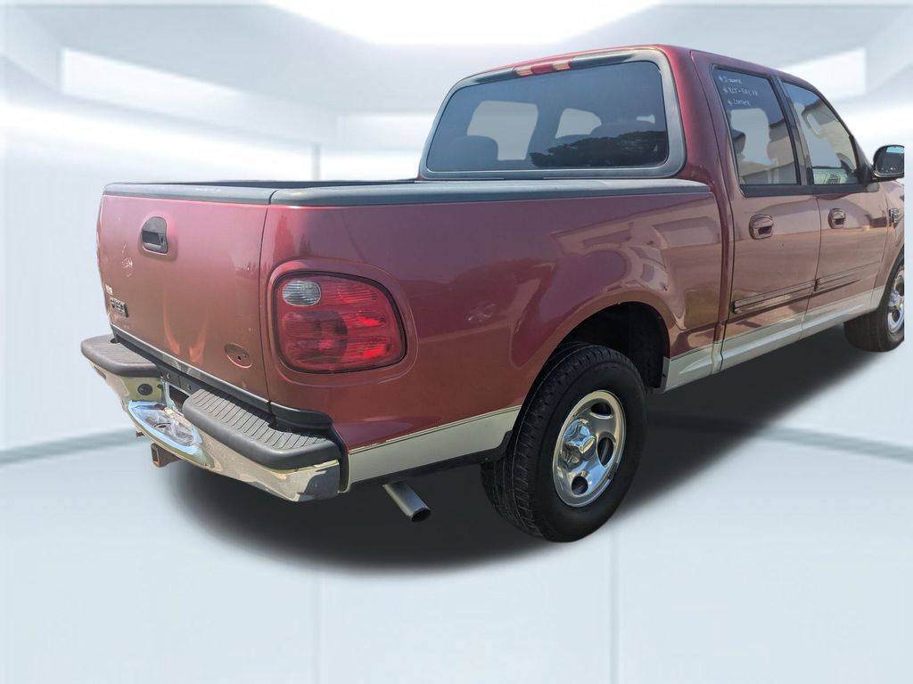 2002 Ford F-150 XLT photo 4