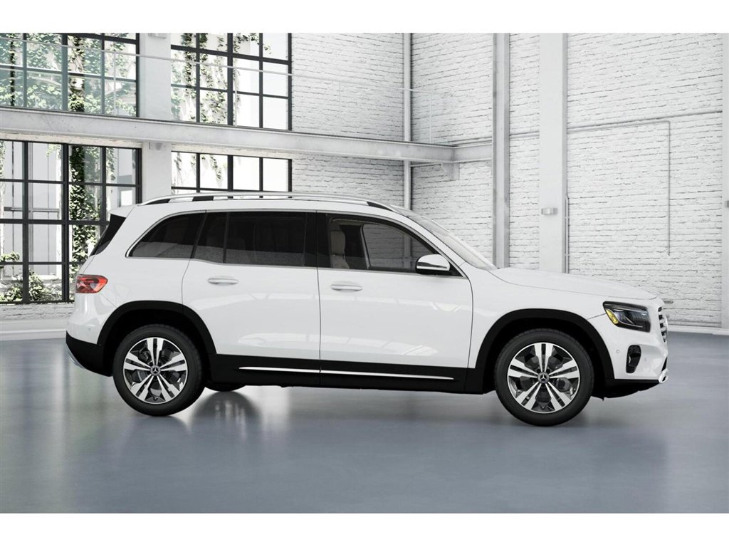 2025 Mercedes Benz GLB 250 4MATIC photo 14