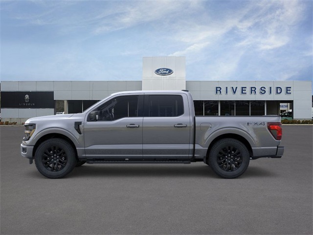 2025 Ford F-150 XLT photo 2