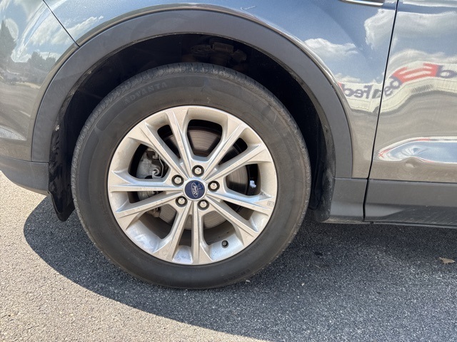 2017 Ford Escape SE photo 9