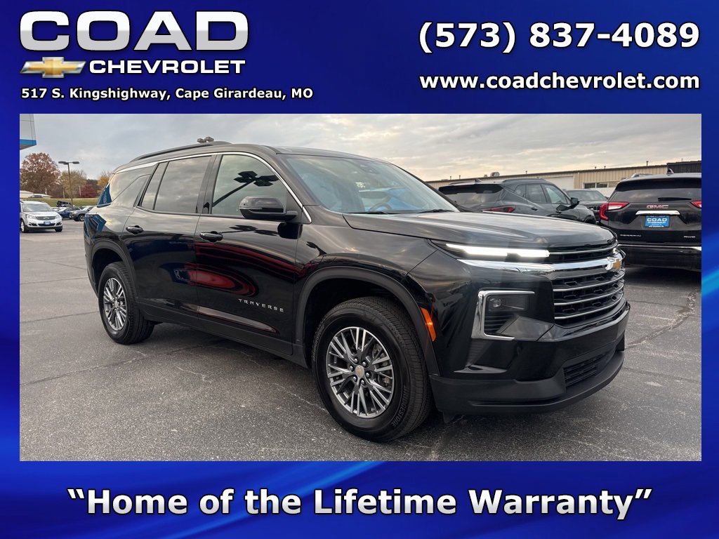 2025 Chevrolet Traverse LT's photo