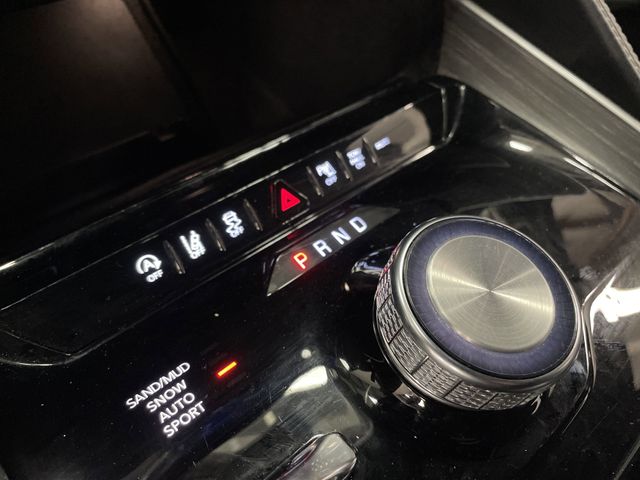 Certified Used 2024 Baltic Gray Metallic Clearcoat Jeep Series II image 23