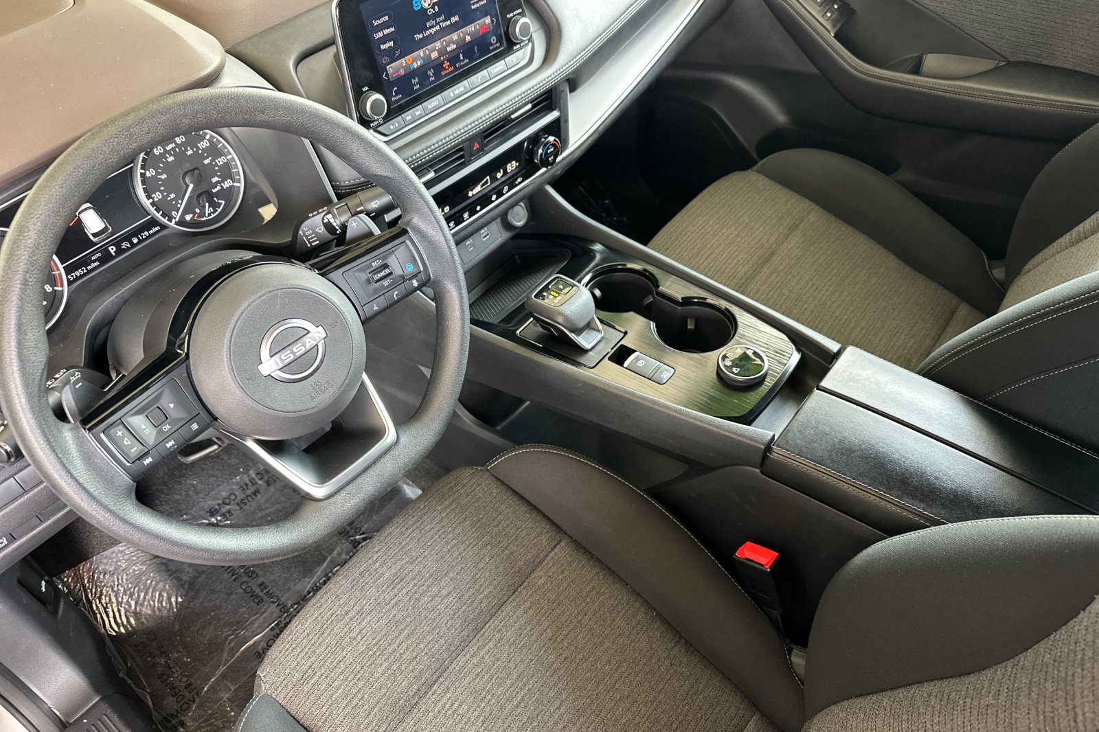 2023 Nissan Rogue SV photo 3