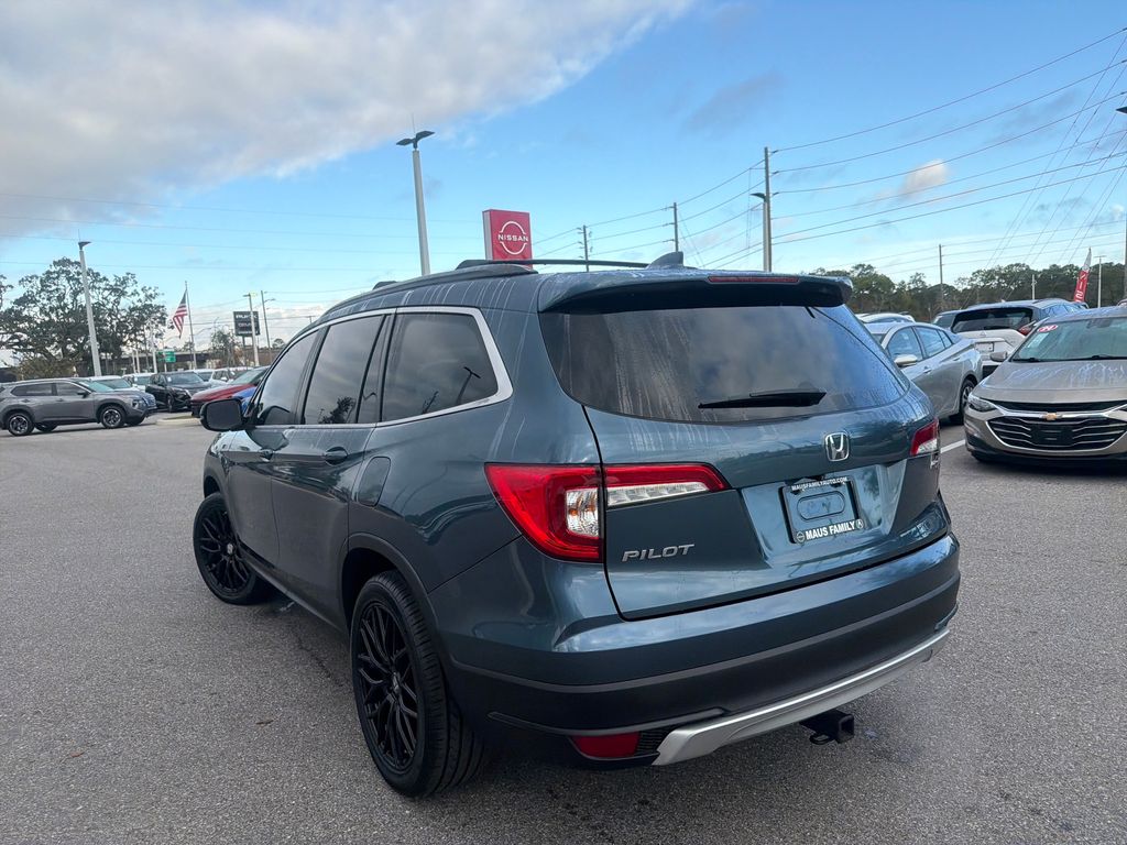 2021 Honda Pilot EX photo 4