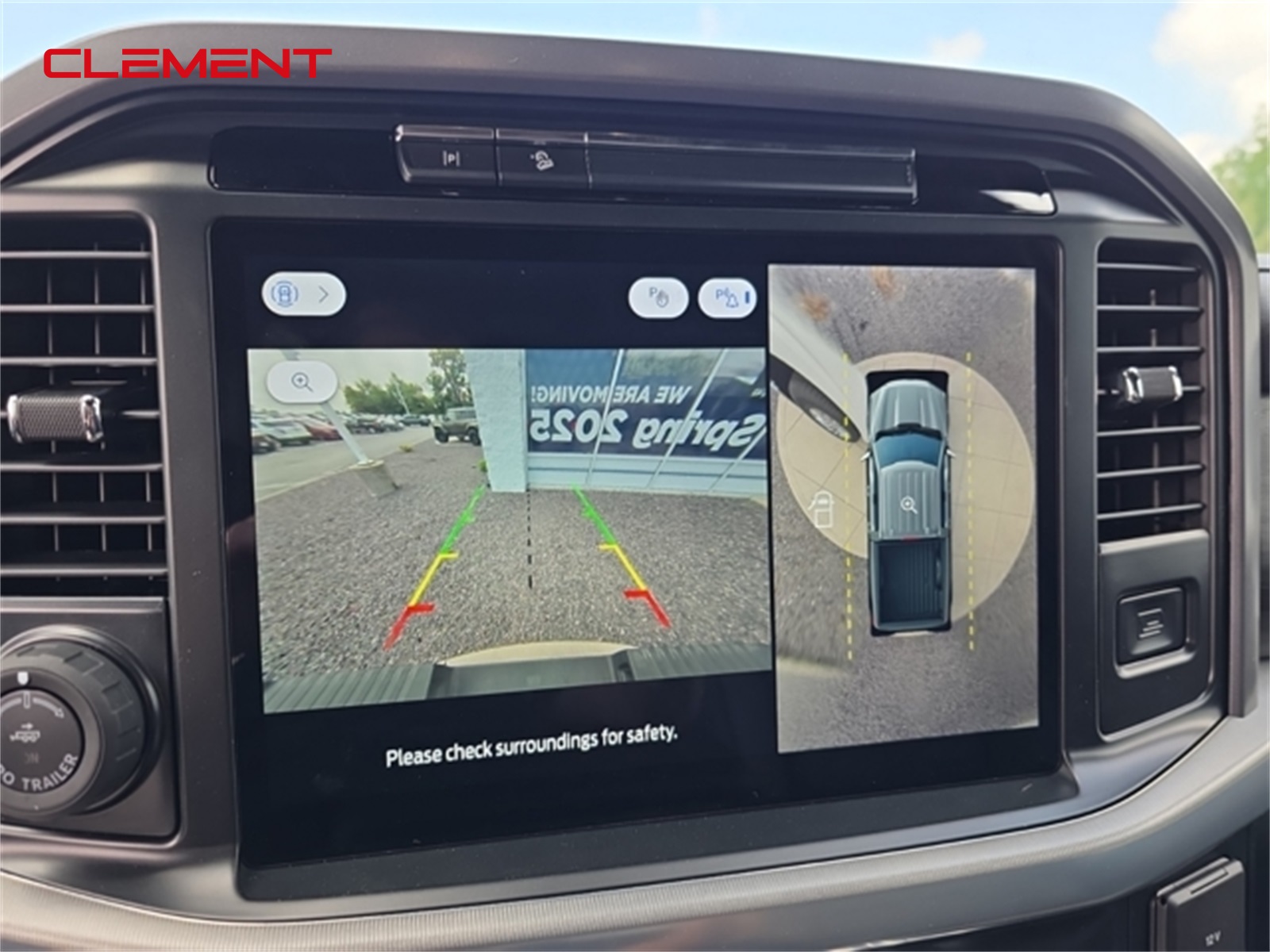 2025 Ford F-150 Lariat photo 15