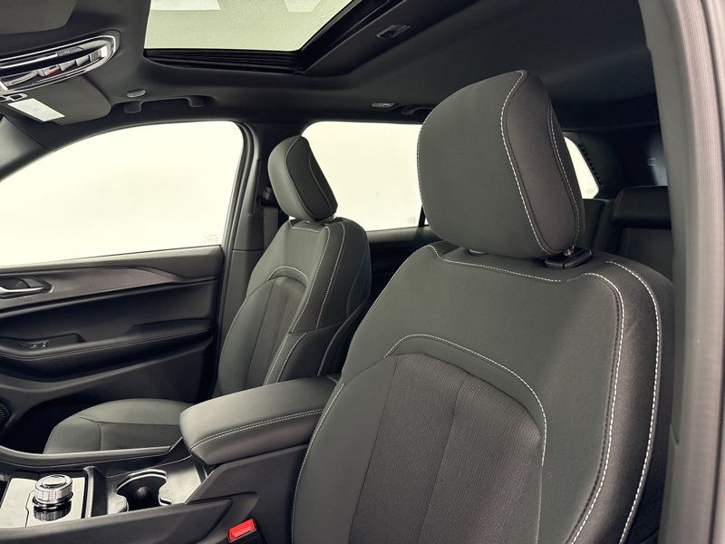 2025 Jeep Grand Cherokee Laredo X photo 19