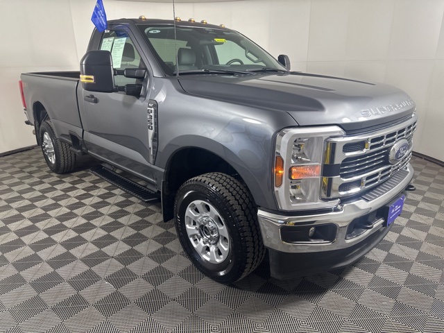 2024 Ford F-350 Super Duty XLT