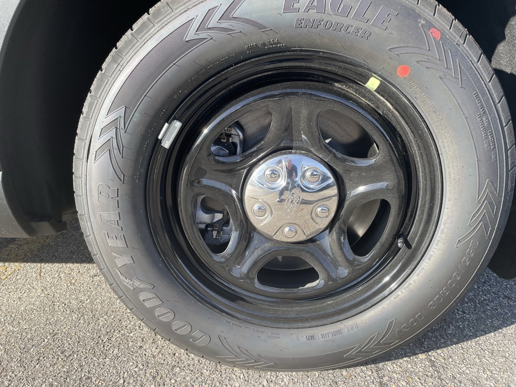 2026 Ford Explorer photo 4