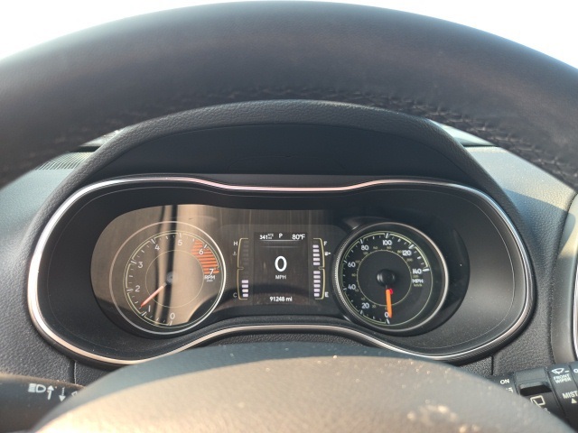 2020 Jeep Cherokee Altitude photo 13