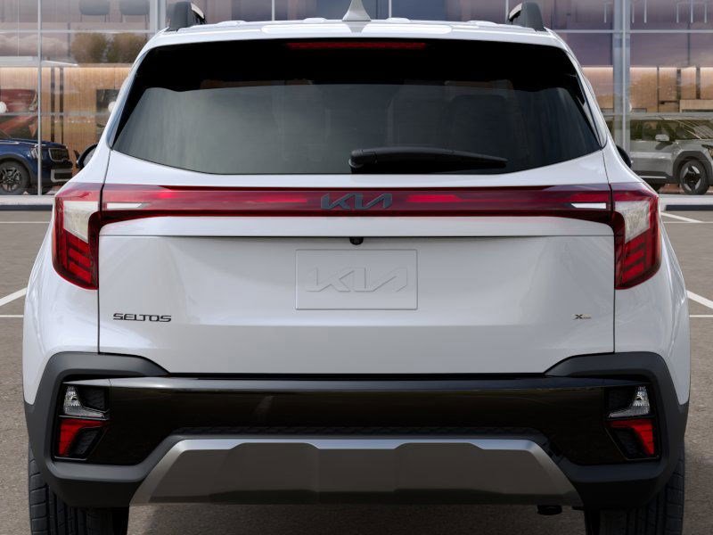 2025 Kia Seltos X-Line photo 12