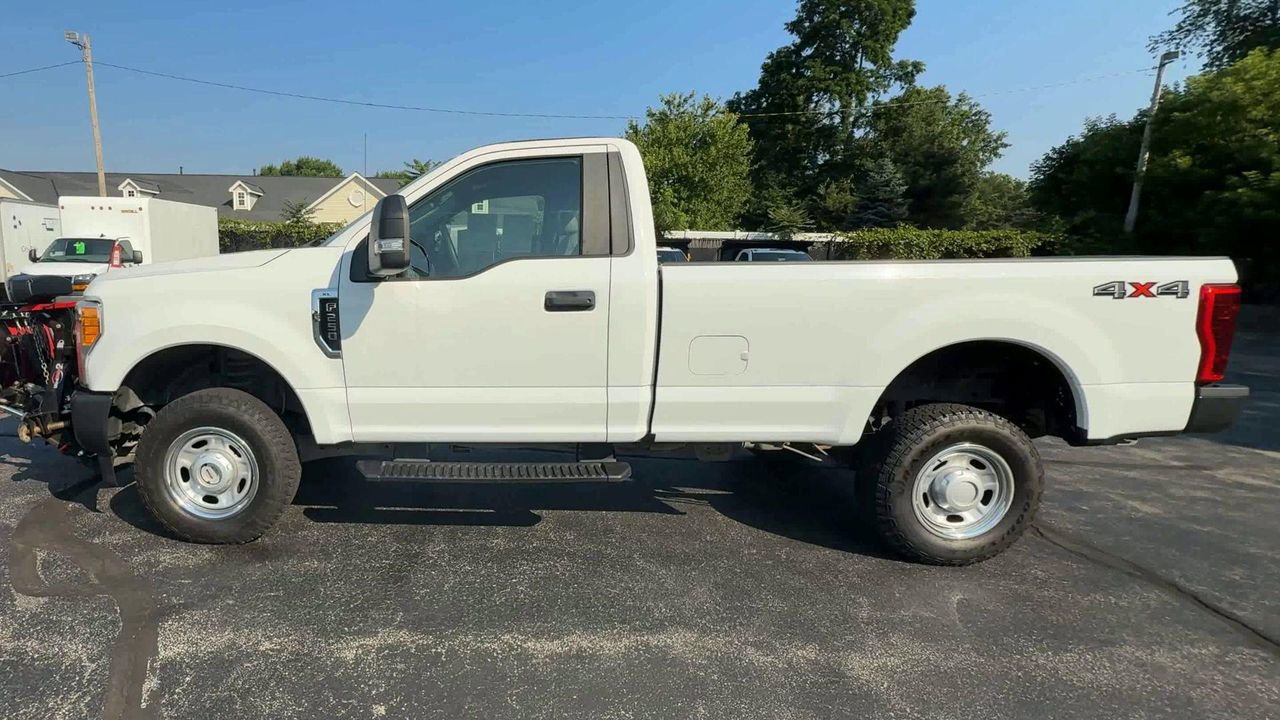 2017 Ford F-250 XL photo 3