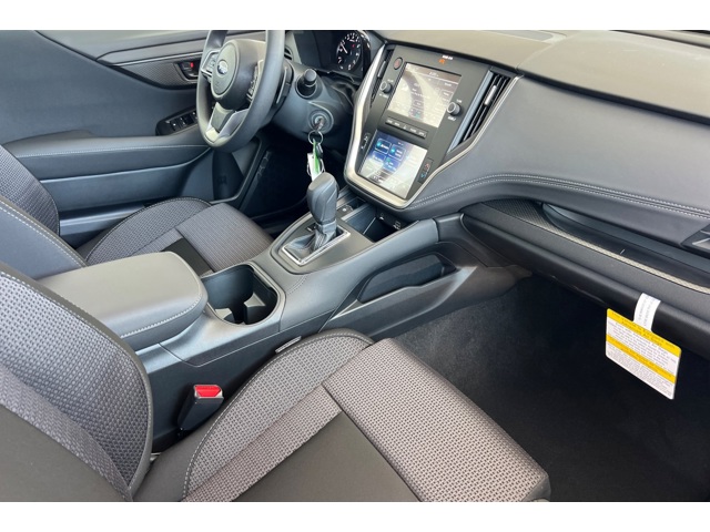 2025 Subaru Outback Base photo 13