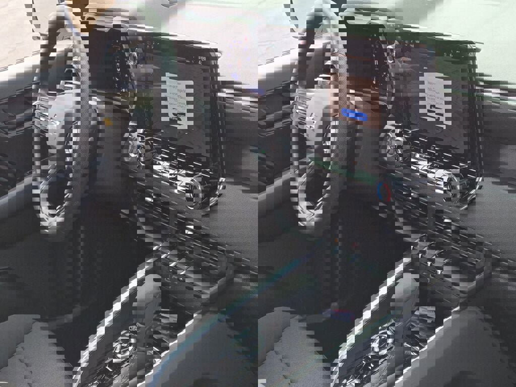 2025 Chevrolet Colorado LT photo 4