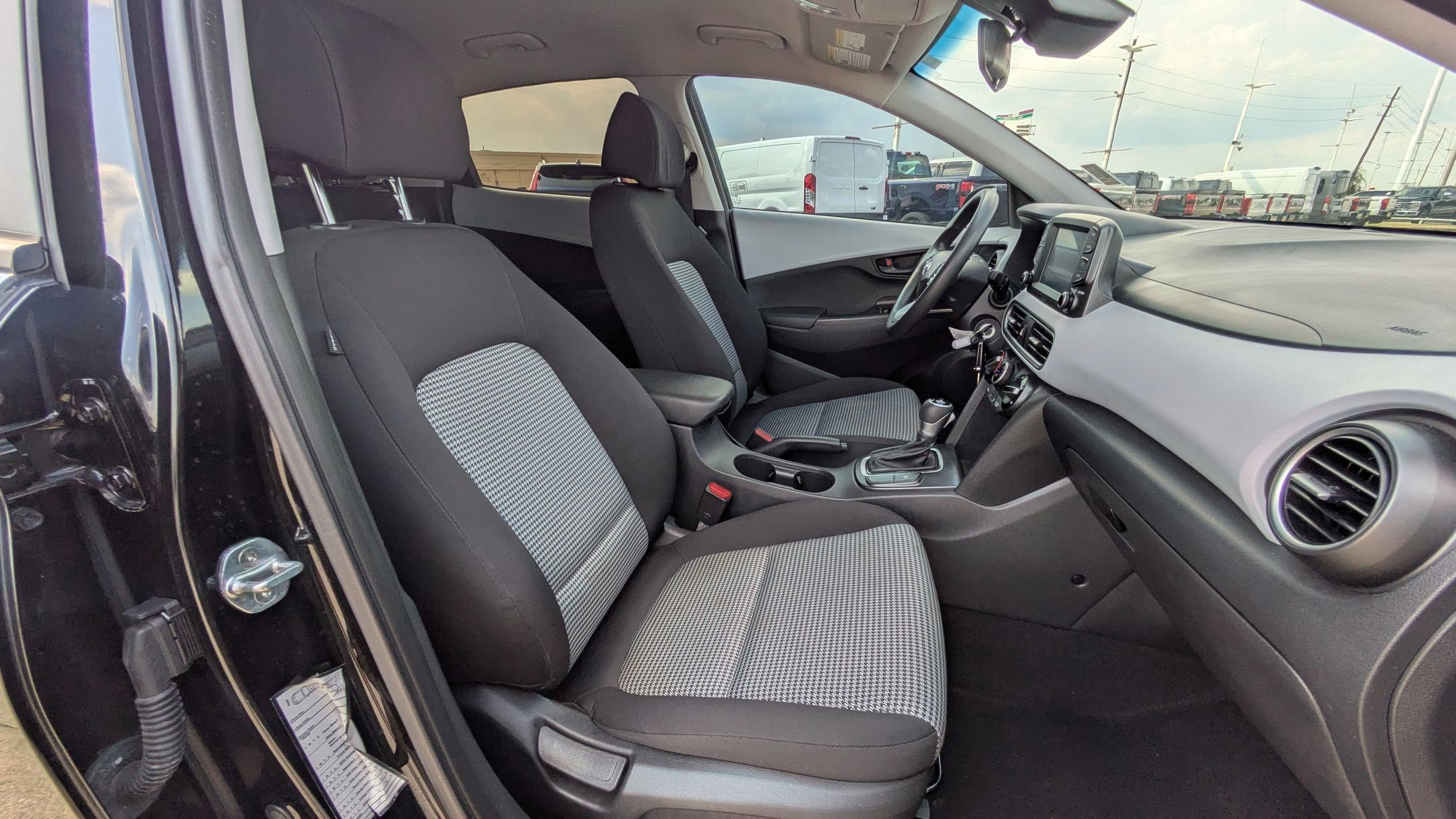 2020 Hyundai Kona SE photo 29