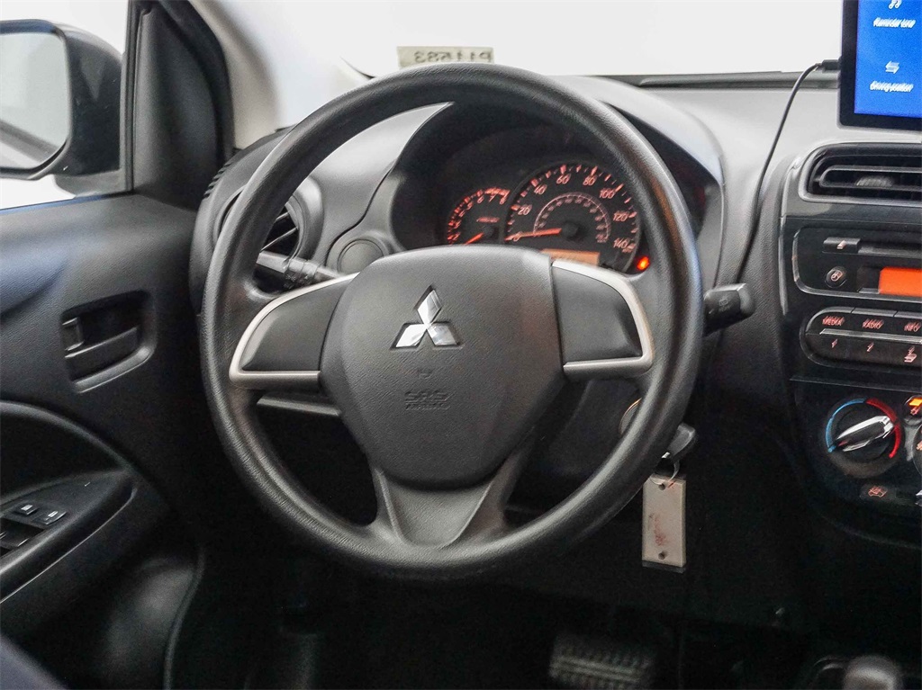2017 Mitsubishi Mirage ES photo 15